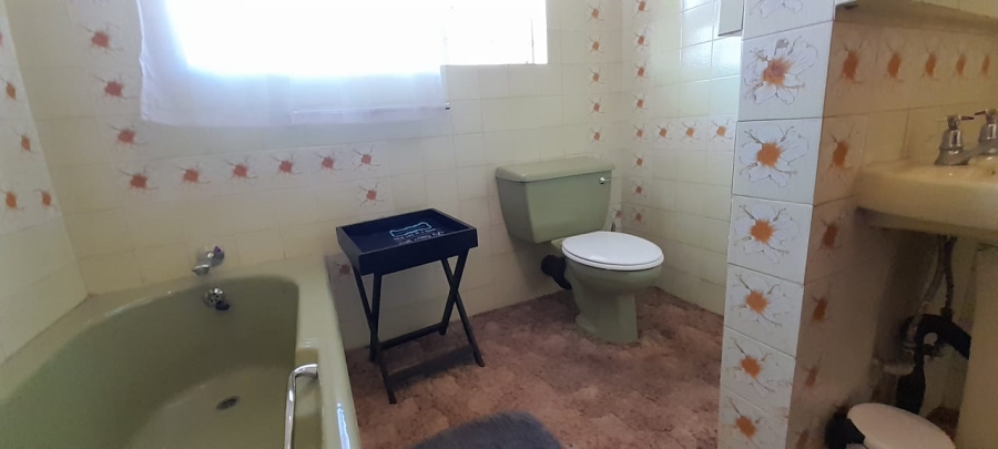 10 Bedroom Property for Sale in Klerksdorp Rural North West